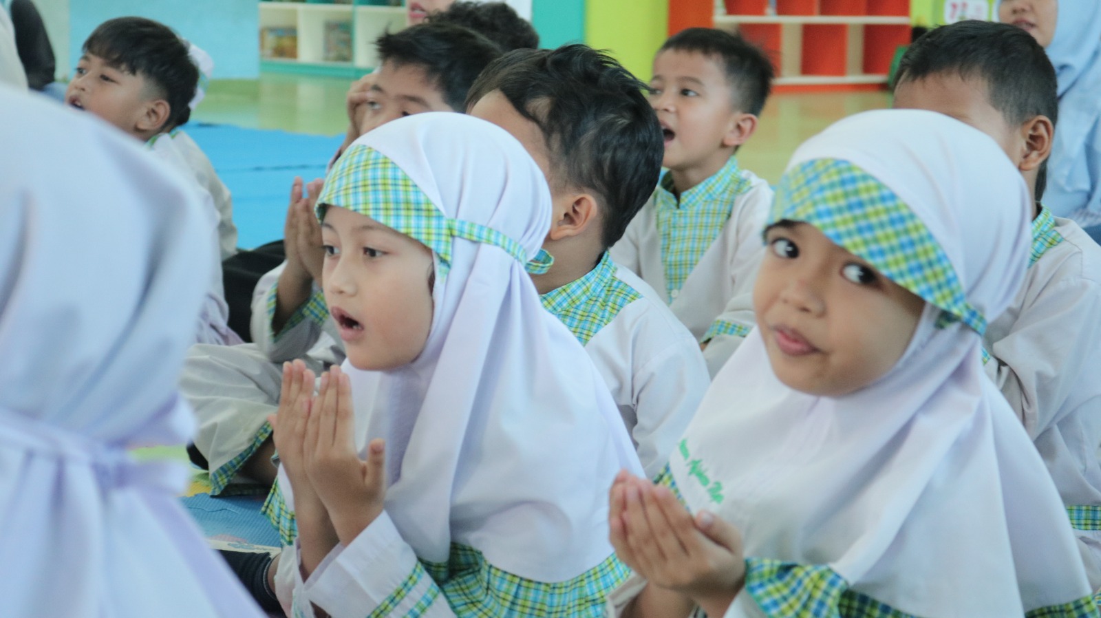 Wisata LiterAsyik Ke Perpustakaan Jakarta Timur Bersama TK Raudhatul Jannah